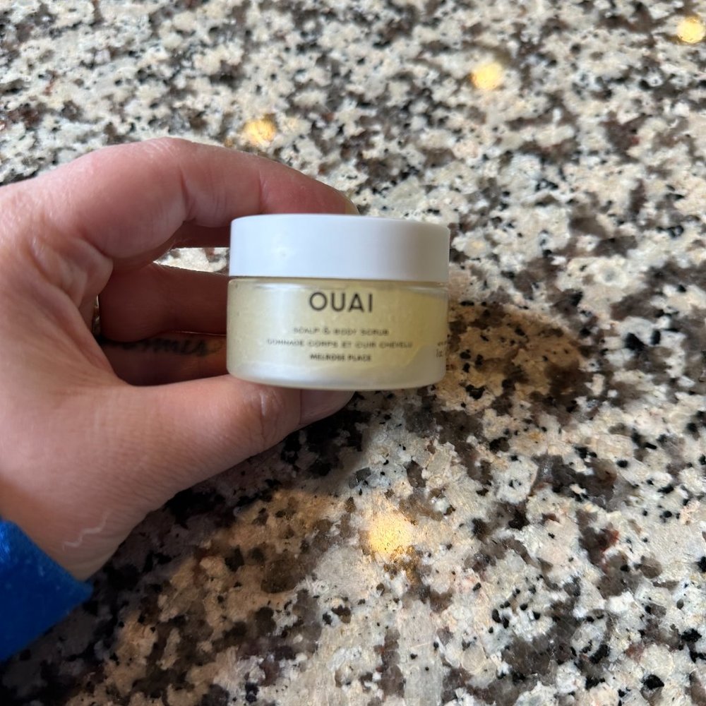 Ouai Scalp & Body Scrub Travel Size 1 Oz TRAVEL SIZE - Picture 1 of 5